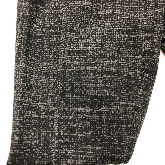Lysse Grey Boucle Print Mara Seamed Stretch Leggings - Picture 9 of 14